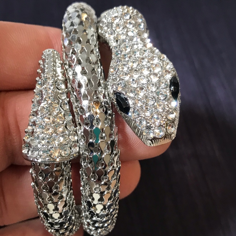 Egyptian snake wrap bracelet w/ rhinestone - Picture 4 of 14